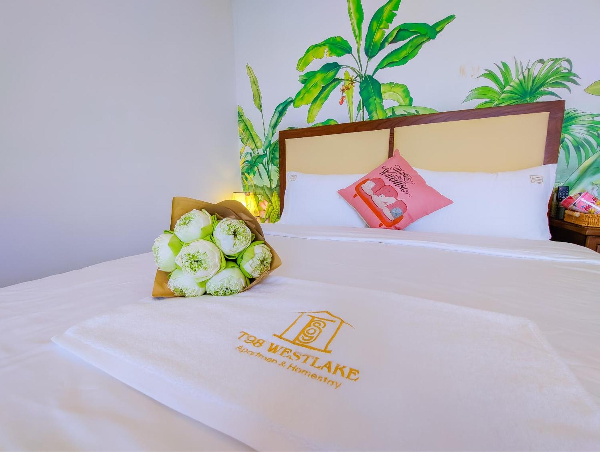 T98 Westlake Quang An - Tay Ho Center Garden View Studio! Hanoi Exterior photo