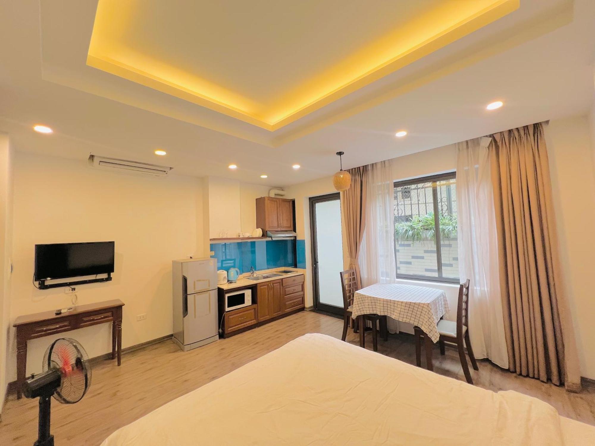 T98 Westlake Quang An - Tay Ho Center Garden View Studio! Hanoi Exterior photo